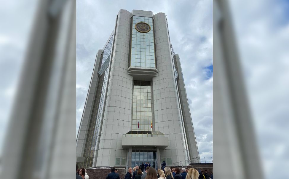 В Чебоксарах из-за спам сообщений эвакуировали Дом правительства
