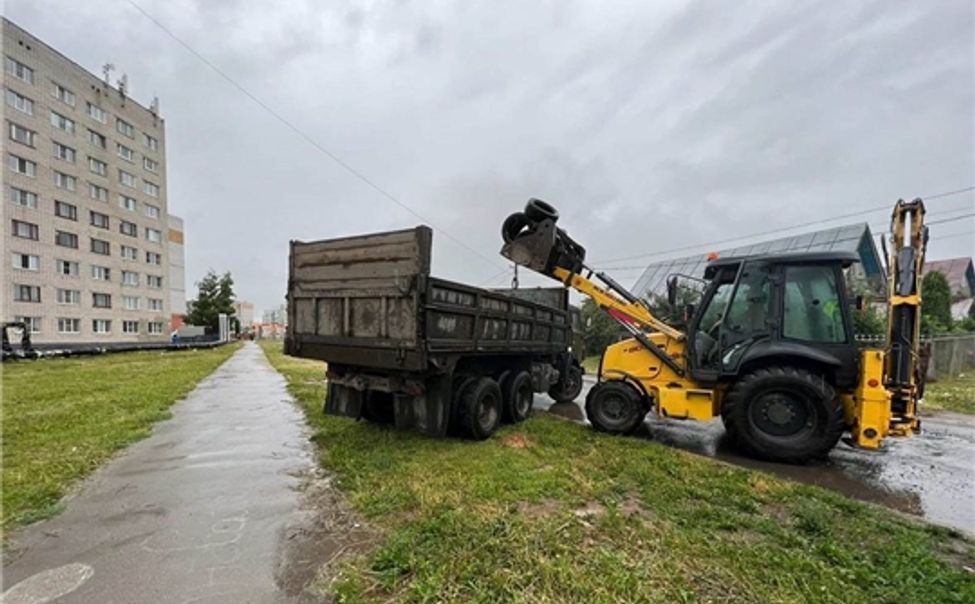 В Чебоксарах продолжают утилизировать автомобильные покрышки В Чебоксарах продолжают утилизировать автомобильные покрышки