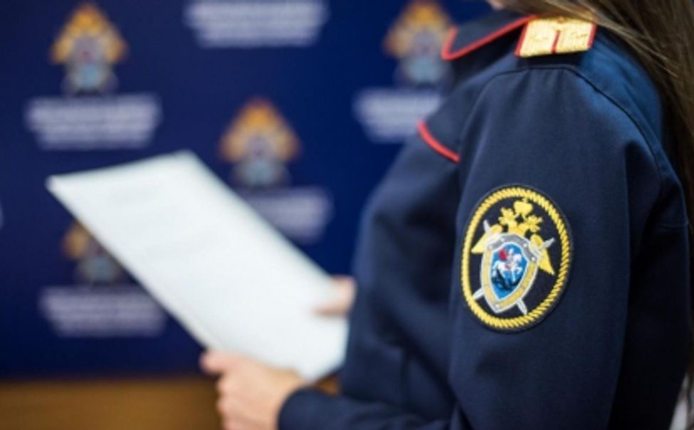 Жительница Чебоксар напала с ножом на свою мать и попыталась убить