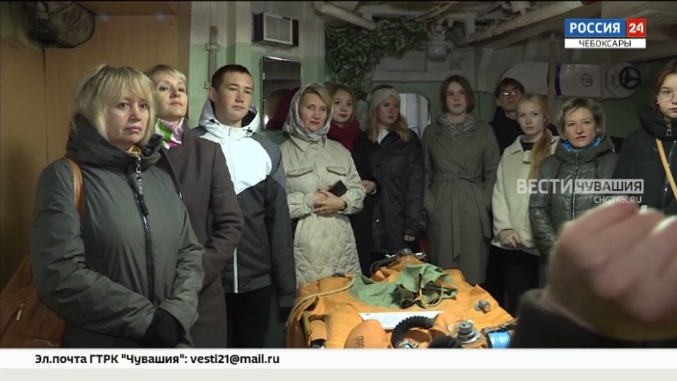 16 победителей республиканского этапа конкурса "Сделаем вместе" отправились на экскурсию по Чебоксарам 16 победителей республиканского этапа конкурса "Сделаем вместе" отправились на экскурсию по Чебоксарам