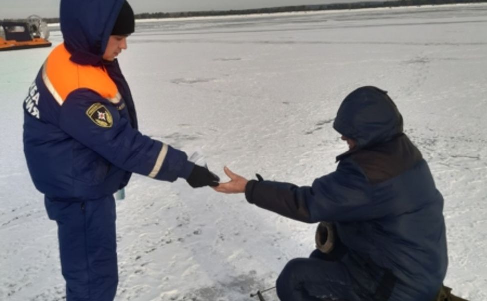 Спасатели Чувашии регулярно проводят патрулирование по реке Волга