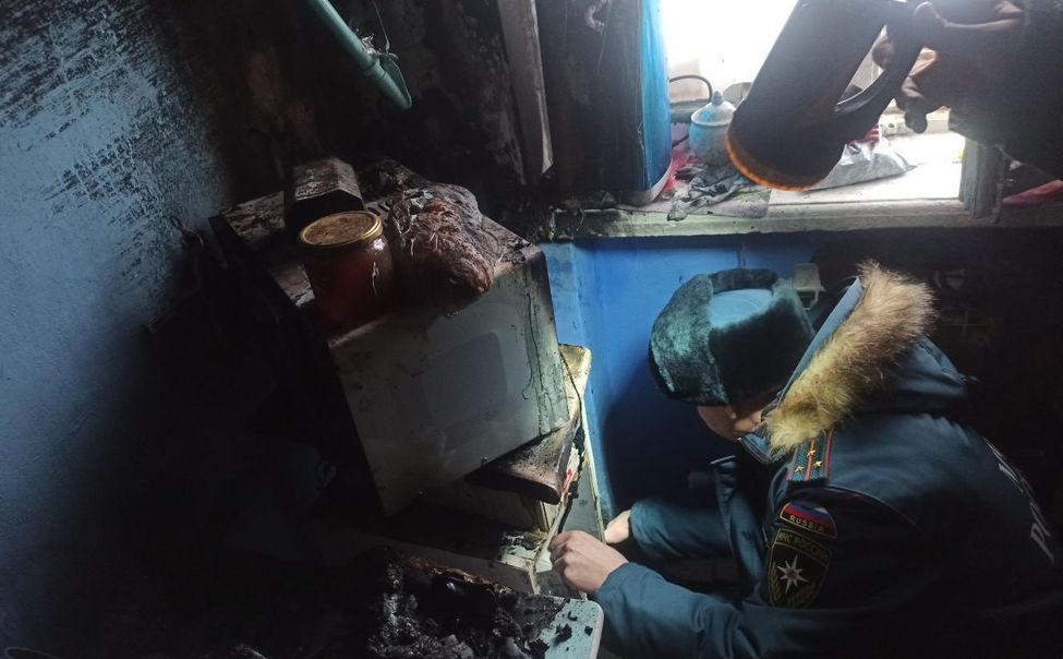 В Моргаушах на пожаре 7-летний мальчик отравился угарным газом