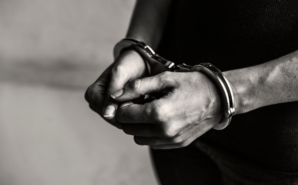 В Чебоксарах осудили мужчину, пытавшегося ограбить свою соседку