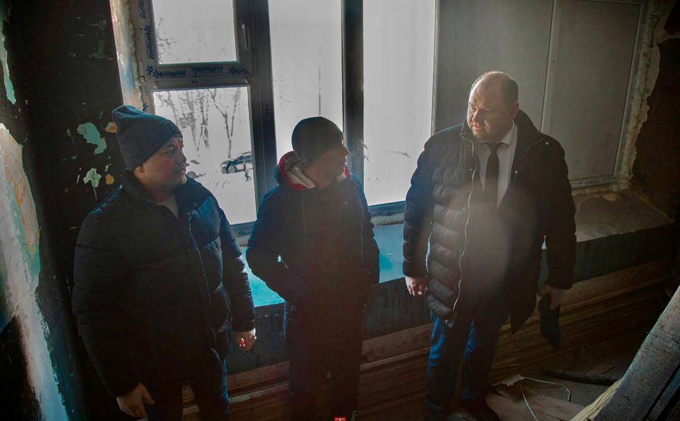 Чебоксарский сити-менеджер пообещал отремонтировать горевшее общежитие до конца марта