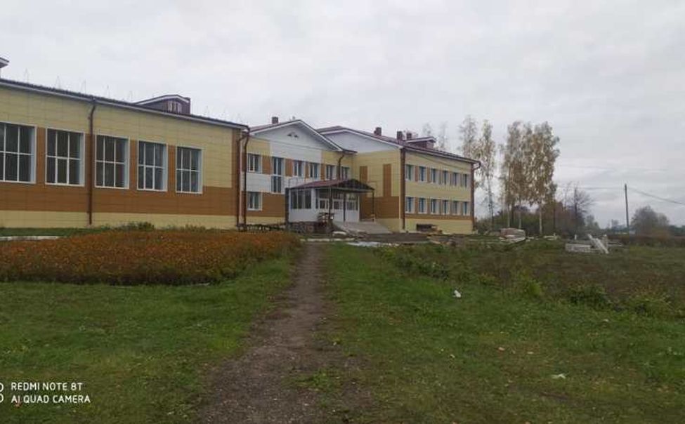 Прокуратура потребовала ускорить темпы выполнения капремонта школы в Красночетайском округе