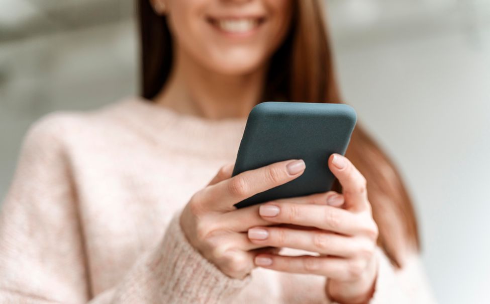 Жительница Чебоксар хотела получить подарок на день рождения, но попалась на уловку мошенников Жительница Чебоксар хотела получить подарок на день рождения, но попалась на уловку мошенников