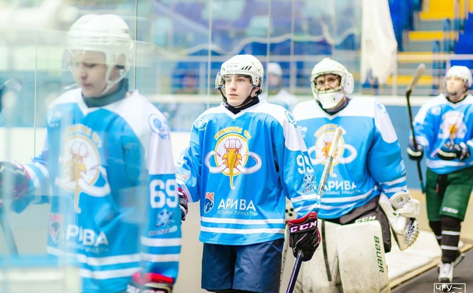 Впервые сборная ЧГУ по хоккею «Мамонты» выступит в дивизионе «Лига Мечты» в Сочи