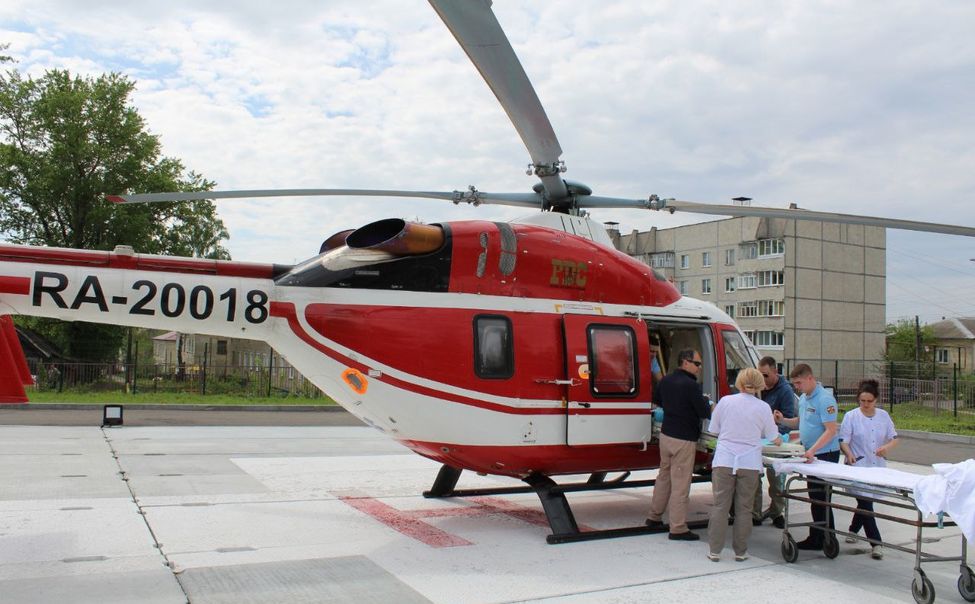 Вертолет санавиации доставил в Чебоксары пенсионерку с острым инфарктом