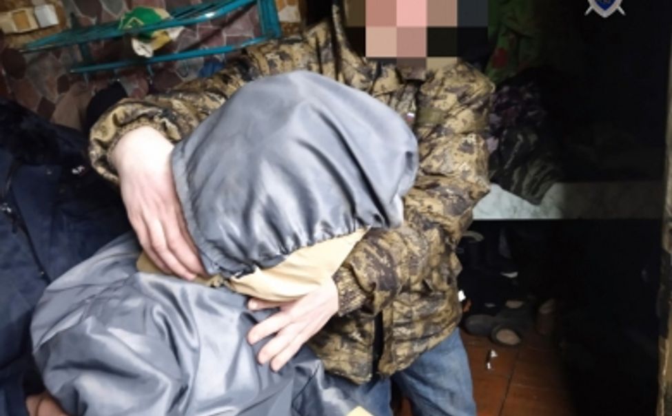 23-летний житель Моргаушского округа задушил своего отца 