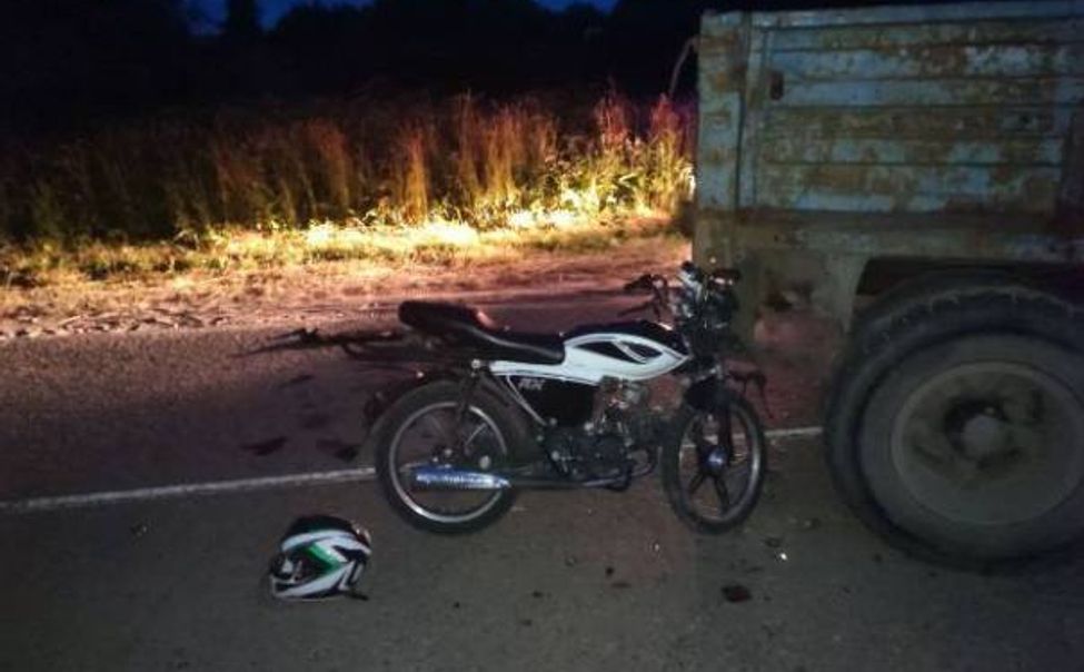 В Красночетайском округе подросток на мотоцикле врезался в КамАЗ