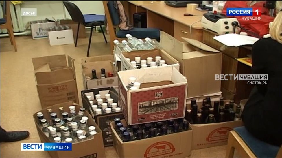В Чебоксарах за полгода зафиксировали 132 случая отравления алкоголем В Чебоксарах за полгода зафиксировали 132 случая отравления алкоголем
