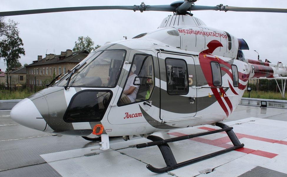 Вертолет санавиации экстренно доставил в столицу Чувашии пациента с кровоизлиянием в мозг