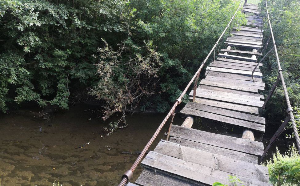 В Батыревском округе проводят проверку по факту разрушения пешеходного моста