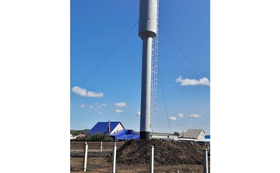 В Яльчикском округе по инициативе сельчан возвели водонапорную башню