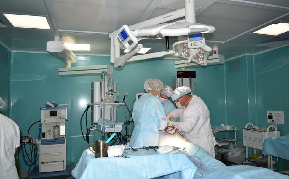 Из околосердечной сумки жительницы Чувашии врачи удалили около 800 мл жидкости 