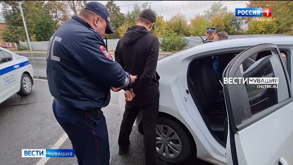 Веселые гастроли марийских «джентльменов удачи» прервали чувашские полицейские Веселые гастроли марийских «джентльменов удачи» прервали чувашские полицейские