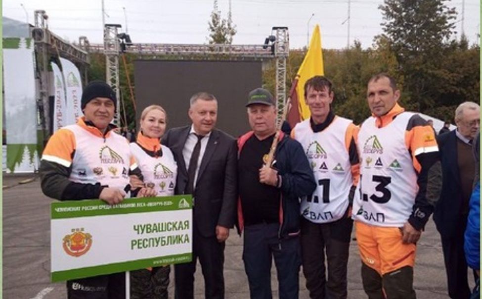 Команда лесорубов из Чувашии победила на чемпионате России «Лесоруб-2023»