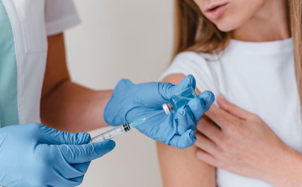 В Чувашии работают мобильные пункты вакцинации против гриппа и COVID-19