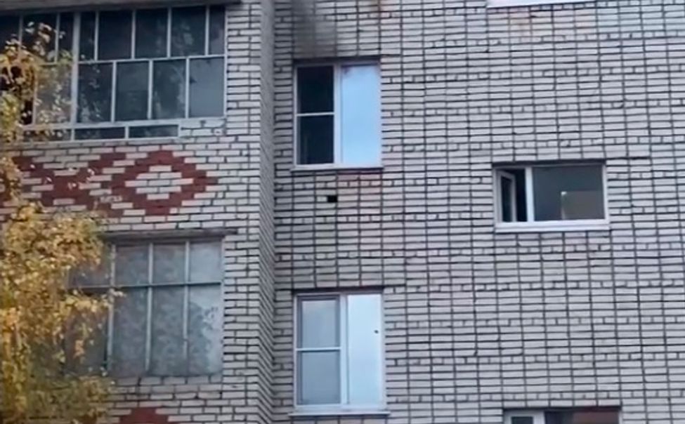 В центре Новочебоксарска горит многоэтажка