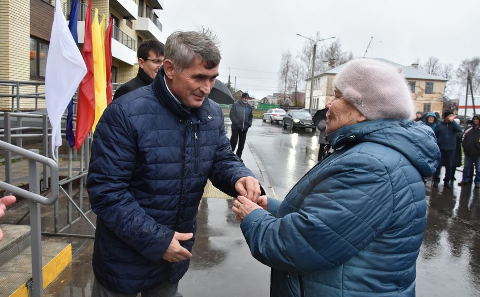 В Чувашии все многодетные семьи с 6 и более детьми обеспечены жильем