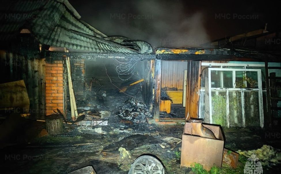 В Чебоксарском округе при пожаре погиб хозяин дома 