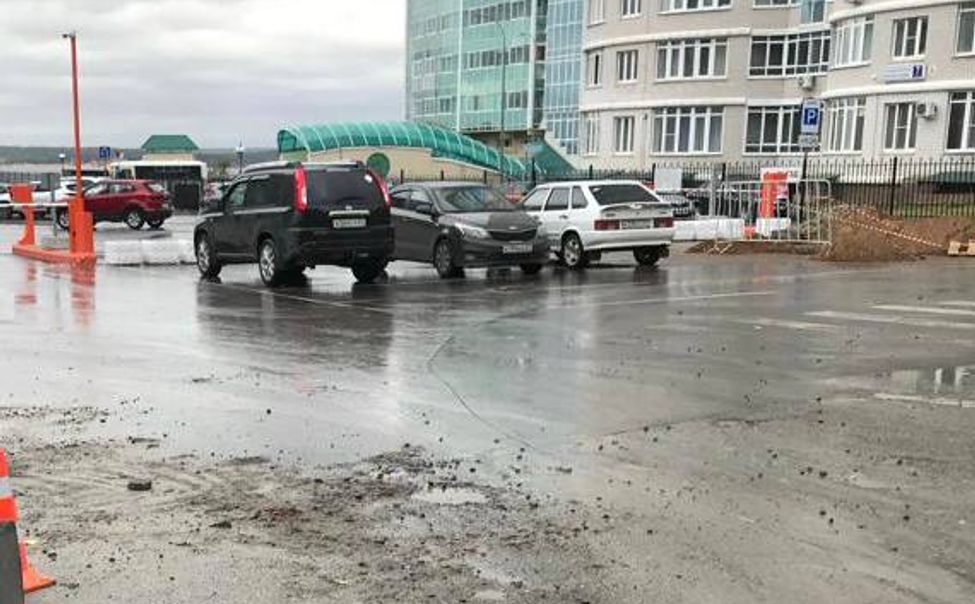 В Чебоксарах приостановлены работы по незаконному переобустройству дороги возле речпорта
