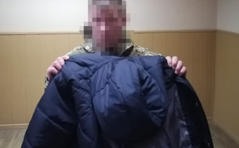 Посетитель чебоксарского ночного клуба забрал чужую куртку с деньгами 
