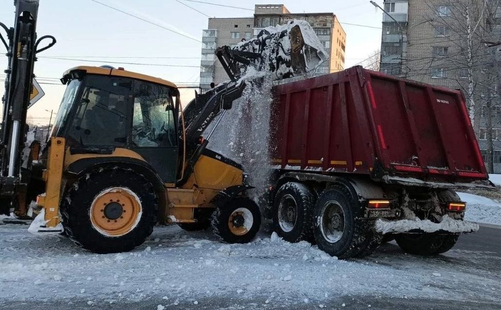 За неделю с чебоксарских дорог вывезено порядка 13 тысяч тонн снега