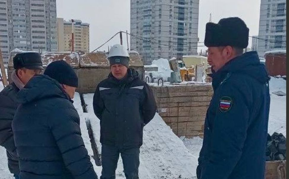 Новочебоксарская прокуратура выявила риск срыва сроков строительства школы на 1100 мест