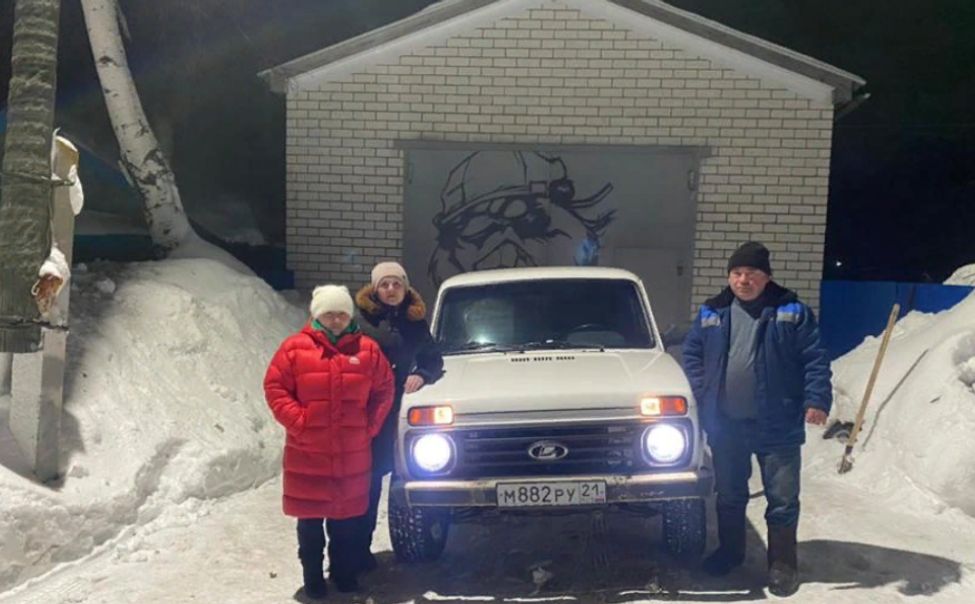 Житель Батыревского округа передал в зону СВО свой автомобиль 