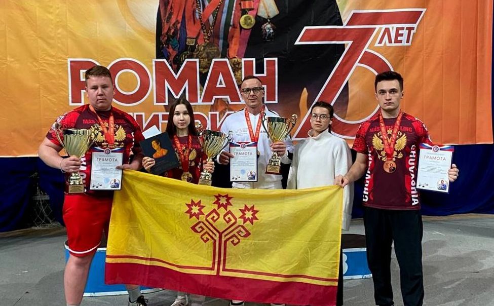 Чувашские спортсмены привезли медали с Всероссийских соревнований по мас-рестлингу