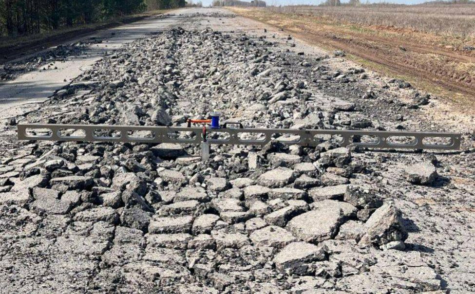 В Моргаушском округе выявили дорогу с 15-метровыми ямами