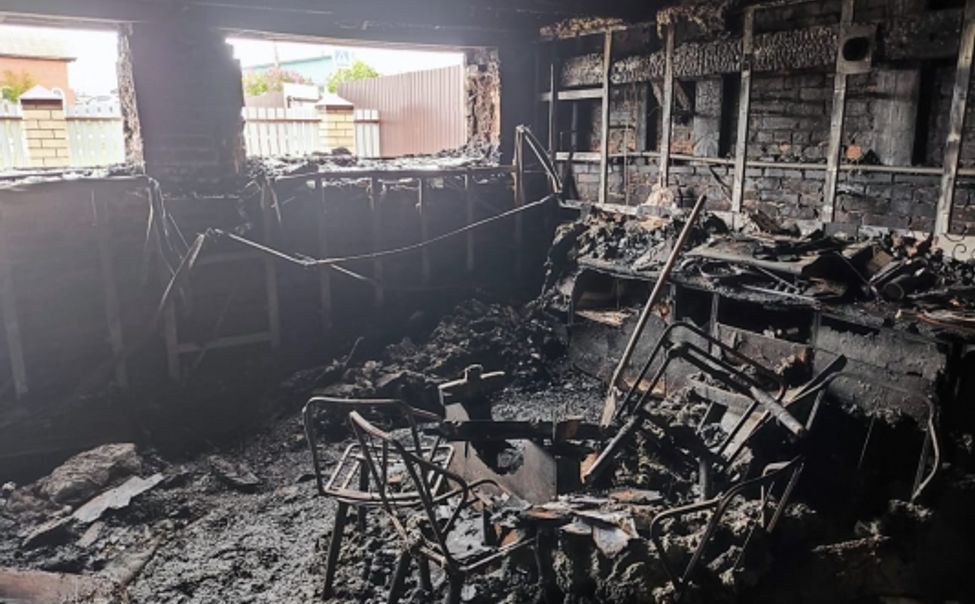 В Алатырском округе застрелили супругов и подожгли их дом 