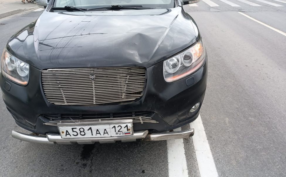 В Чебоксарах водитель кроссовера сбил женщину на пешеходном переходе