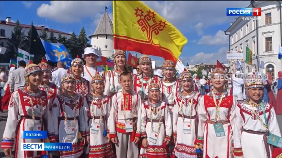 Ансамбль «Шурăмпуç» представил Чувашию на второй Всероссийской детской фольклориаде