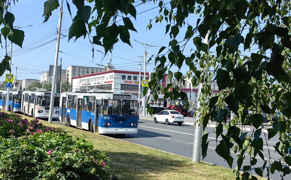 В Чебоксарах из-за аварии произошло временное нарушение работы троллейбусов