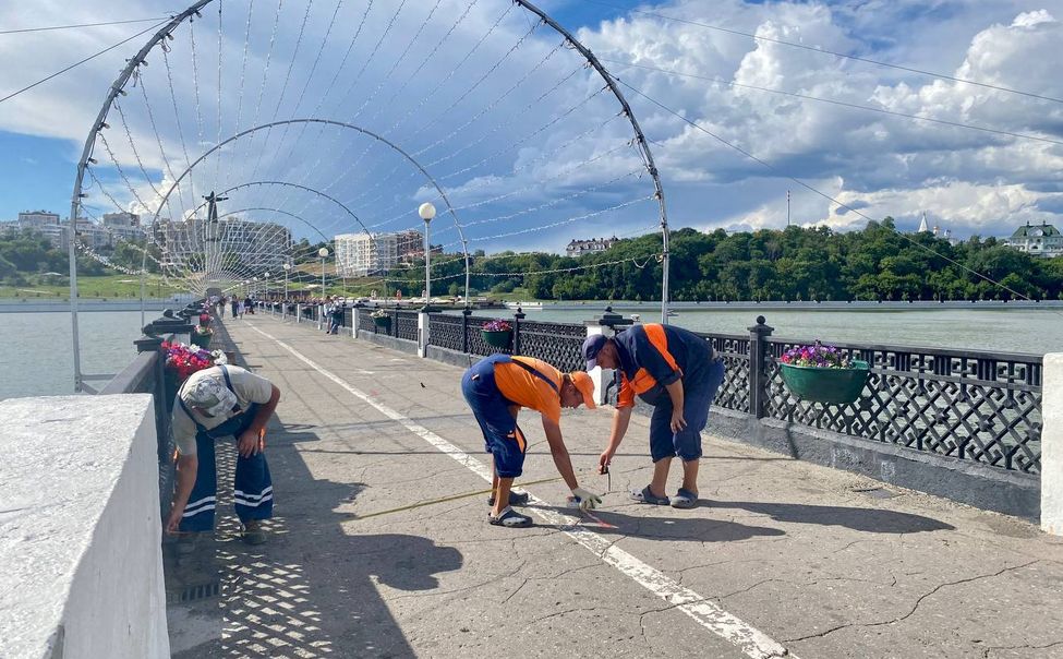 В Чебоксарах пешеходный мост через залив закрывается на ремонт
