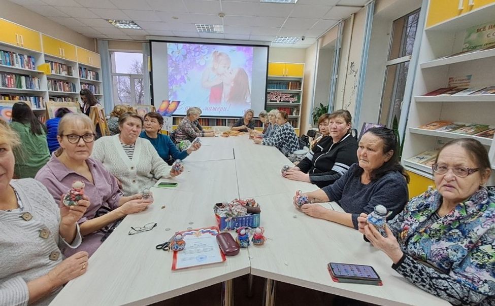 В Чебоксарском округе прошли мастер-классы с матерями и женами участников СВО