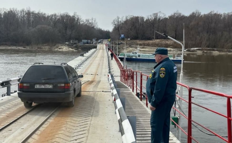 В Чувашии заработала понтонная переправа через Суру