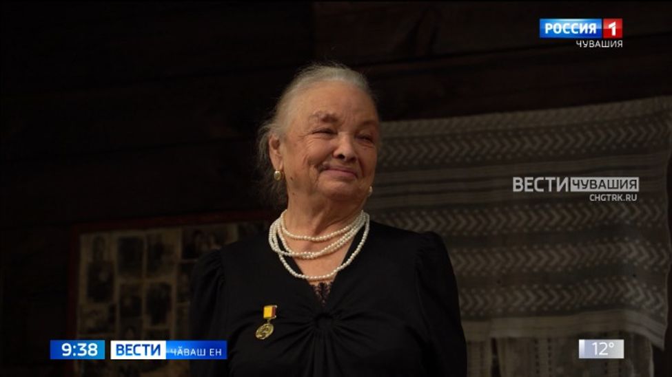 Унӑн аптраманлӑхӗ ҫамрӑкранах кашни сӑнарта палӑрнӑ Унӑн аптраманлӑхӗ ҫамрӑкранах кашни сӑнарта палӑрнӑ
