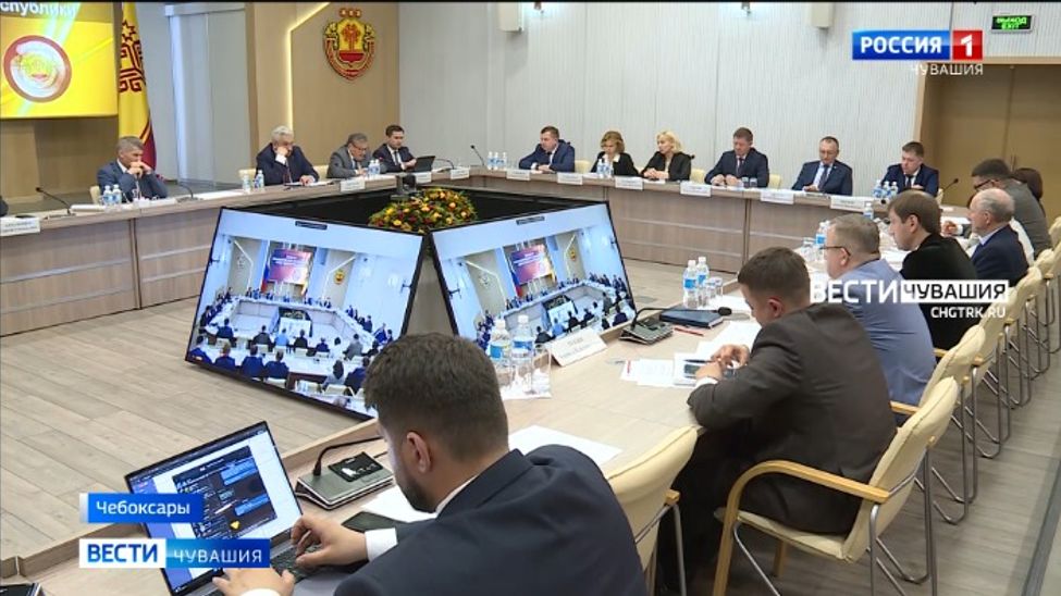 Олег Николаев провел первое заседание президиума Высшего экономического совета в новом формате