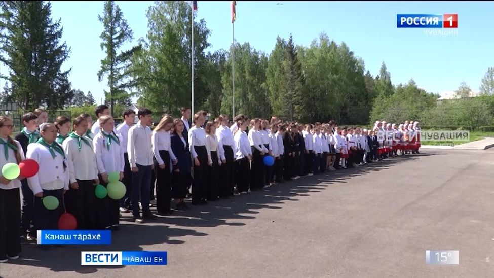 Чӑваш Енпе Пушкӑртстан туслӑхне ҫирӗплетсе йывӑҫ лартрӗҫ Чӑваш Енпе Пушкӑртстан туслӑхне ҫирӗплетсе йывӑҫ лартрӗҫ