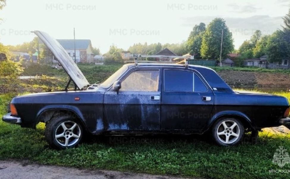 В Красночетайском округе огонь повредил автомобиль В Красночетайском округе огонь повредил автомобиль