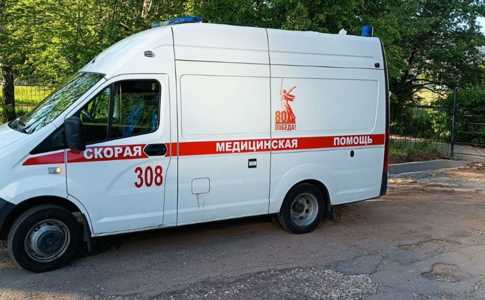 В Чебоксарах мальчик на велосипеде попал под колеса скорой помощи В Чебоксарах мальчик на велосипеде попал под колеса скорой помощи