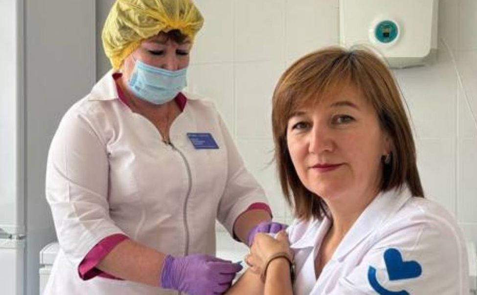 В Чувашию поступило почти 170 тысяч доз отечественной вакцины от гриппа