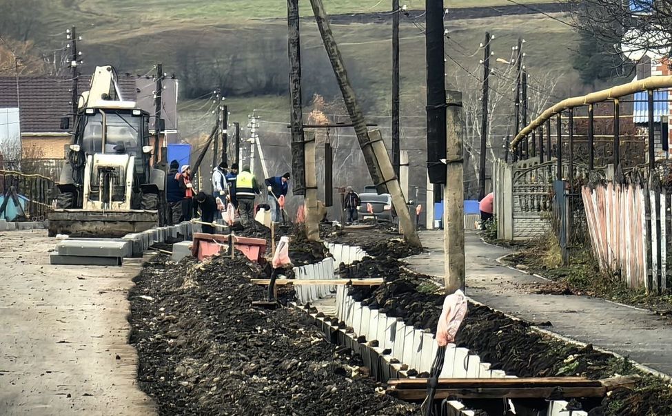 Дорожники активно работают на трассе Аликово – Старые Атаи – Сура 