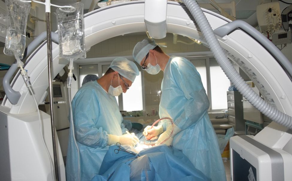 В Чувашии нейрохирурги виртуозно оперируют пациентов с переломами позвоночника