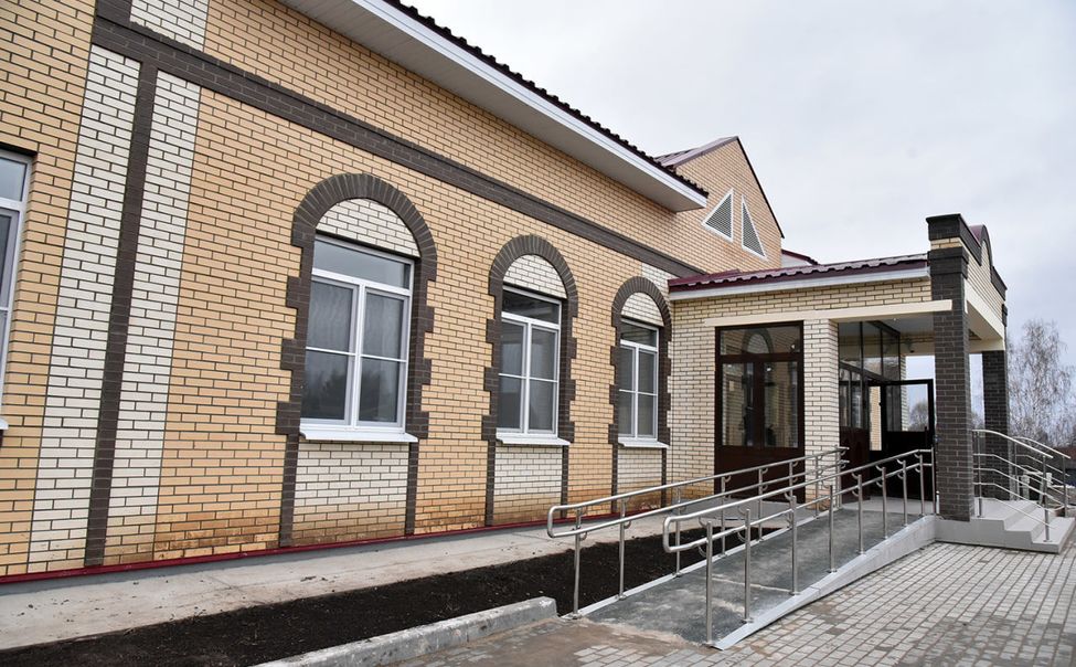 В Ибресинском округе готовят к открытию Дом культуры за 72,6 млн рублей