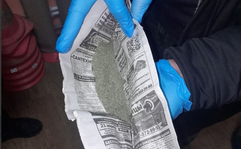 Новочебоксарские автоинспекторы задержали шумерлинца с наркотиками