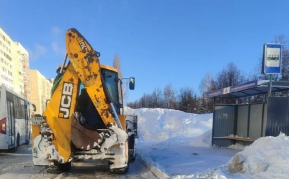 В Новочебоксарске продолжается интенсивная работа по расчистке дорог и тротуаров от снега В Новочебоксарске продолжается интенсивная работа по расчистке дорог и тротуаров от снега